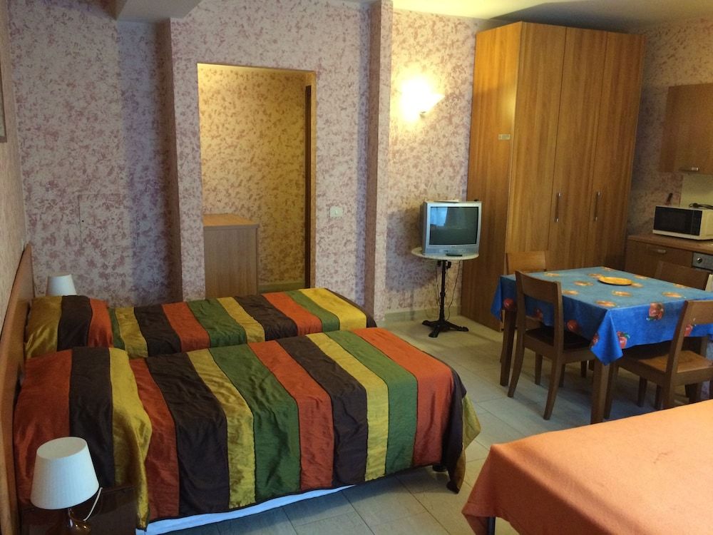 undefined Gemini City Centre Studios 4