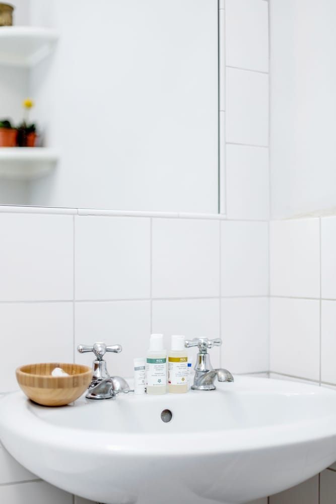 Charming Grand One bedroom One-Bedroom Apartment 16