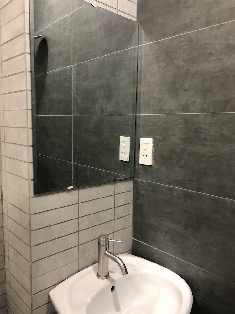 Supertramp's House Economy Studio 22