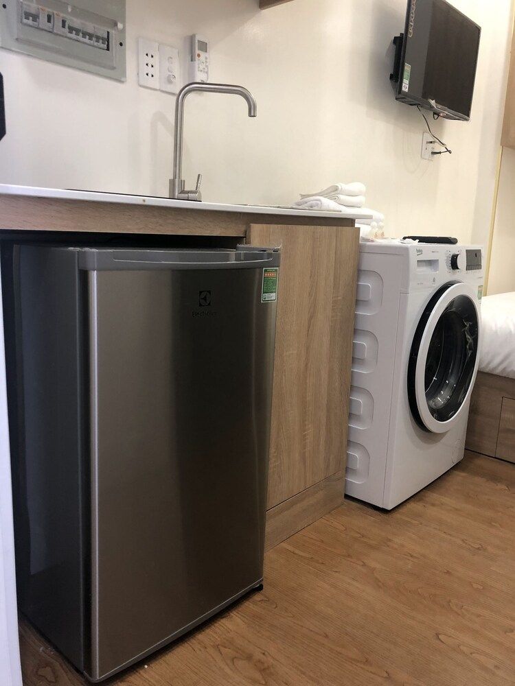 Supertramp's House Economy Studio 11