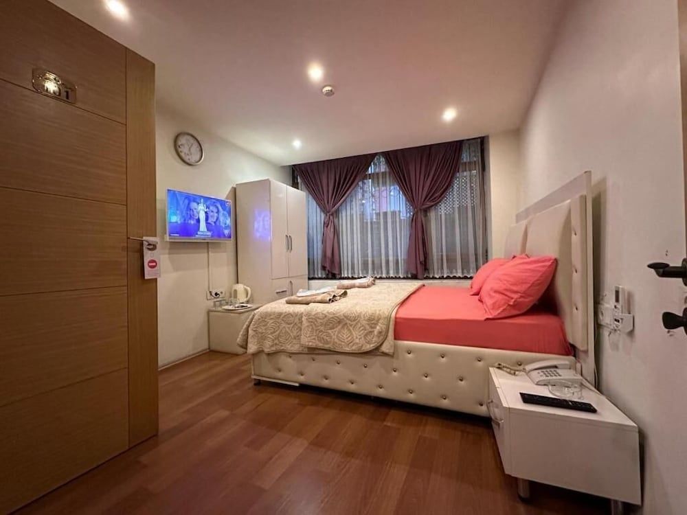 undefined MyMoon Residence 3