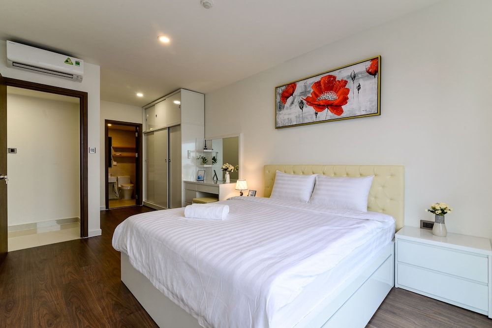 undefined Riverside Residence - Saigon Royal 8