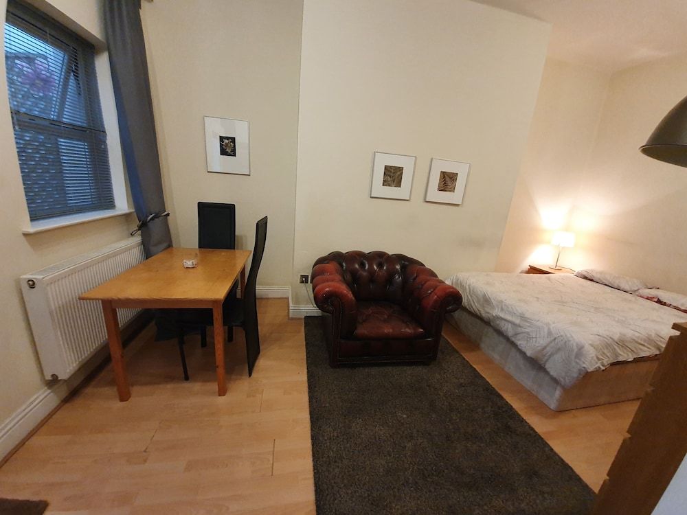 Studio Apartment in South Kensington 5 Studio 49