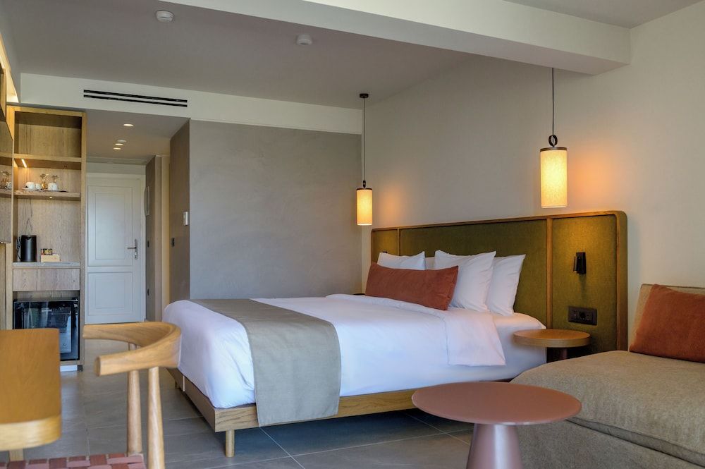 Junior Suite, Garden View