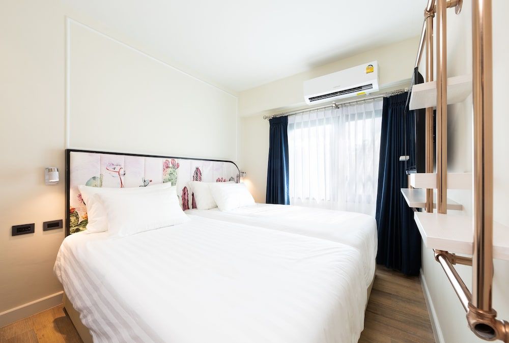 Ozone Hotel Bangkok Superior Twin 3