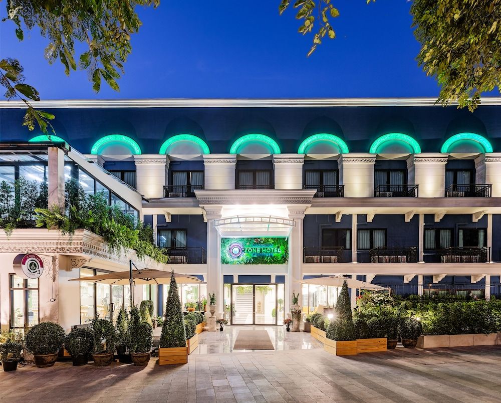 undefined Ozone Hotel Bangkok