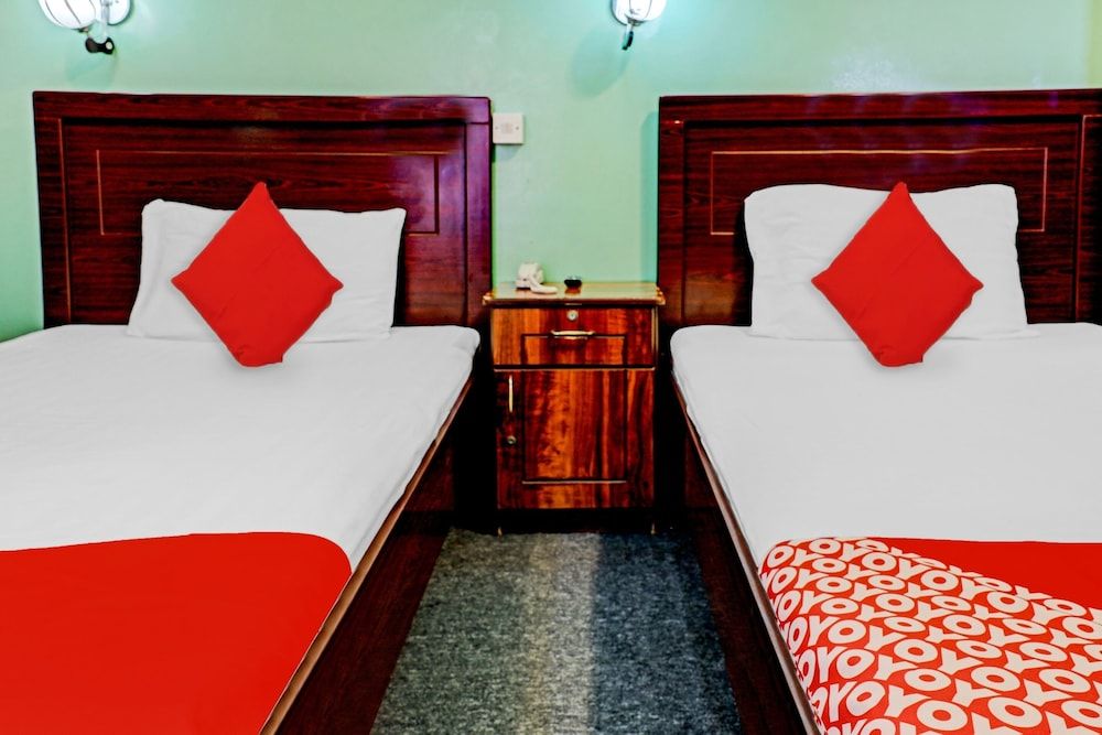 OYO 795 Al Karawan Hotel Standard Double - Twin 3