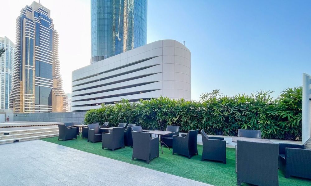 LUX Holiday Home - DAMAC Residenze 1