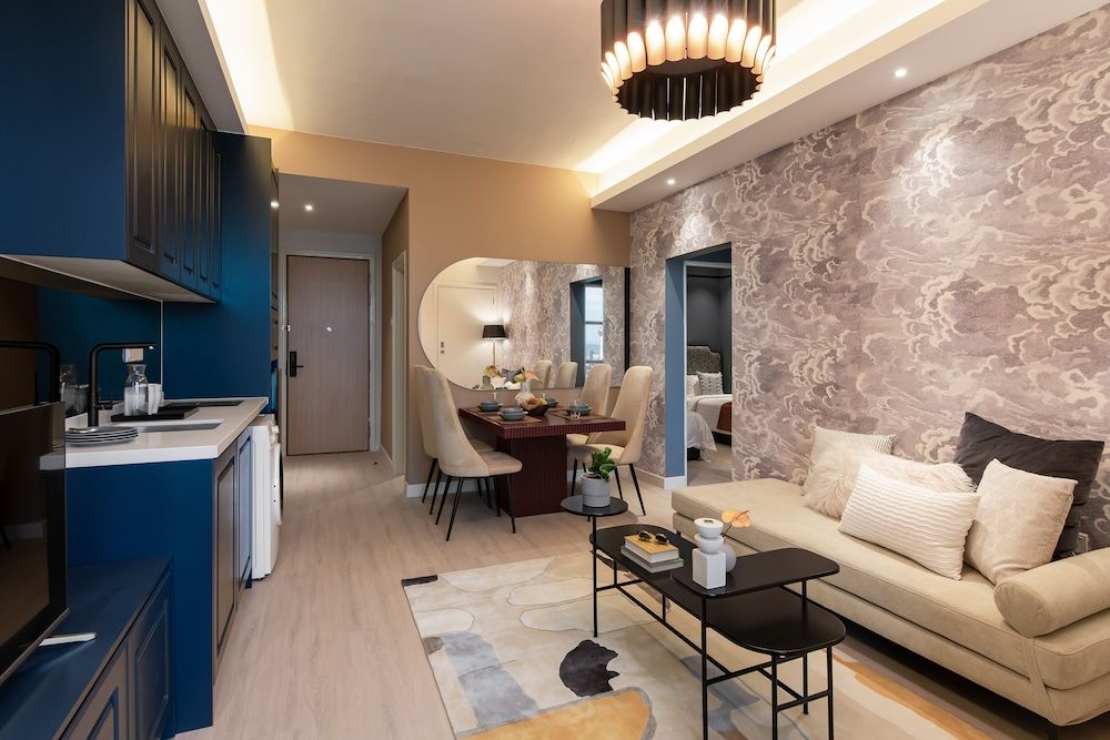 undefined Ami Suites