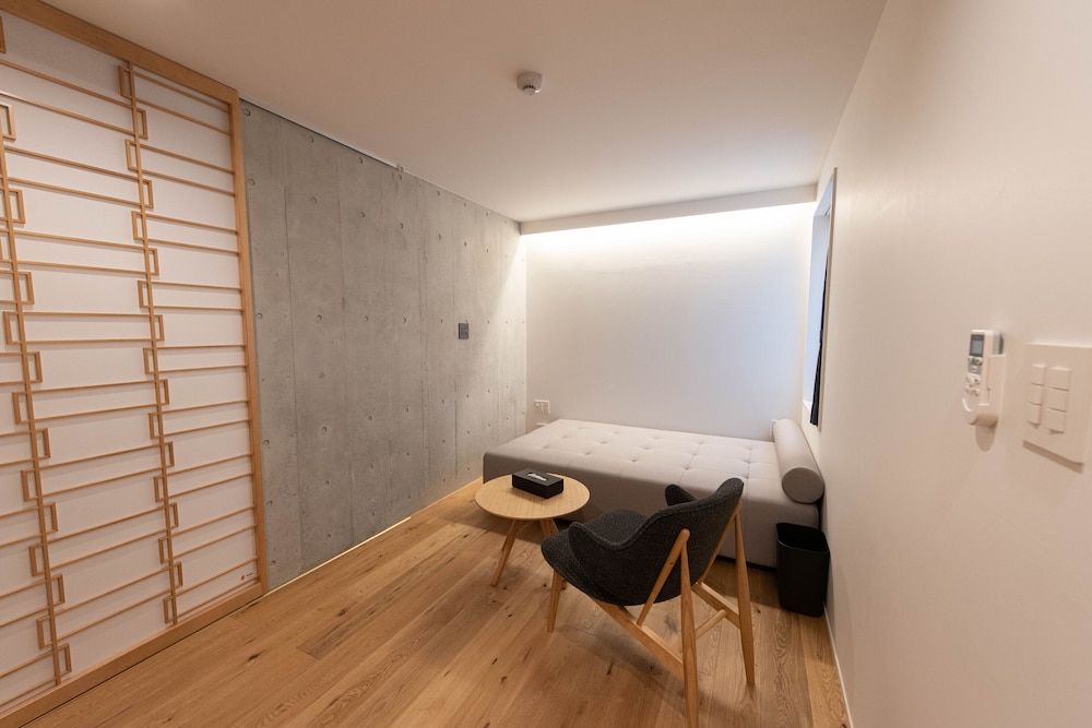Spatium Ginza Pony Elite Room, 1 Bedroom, Non Smoking, Refrigerator & Microwave 4