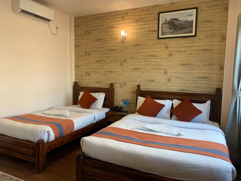 undefined Hotel Ramanam 4