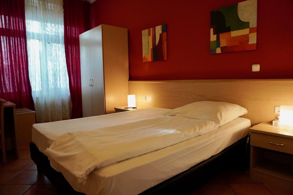 undefined Hotel Romina 3