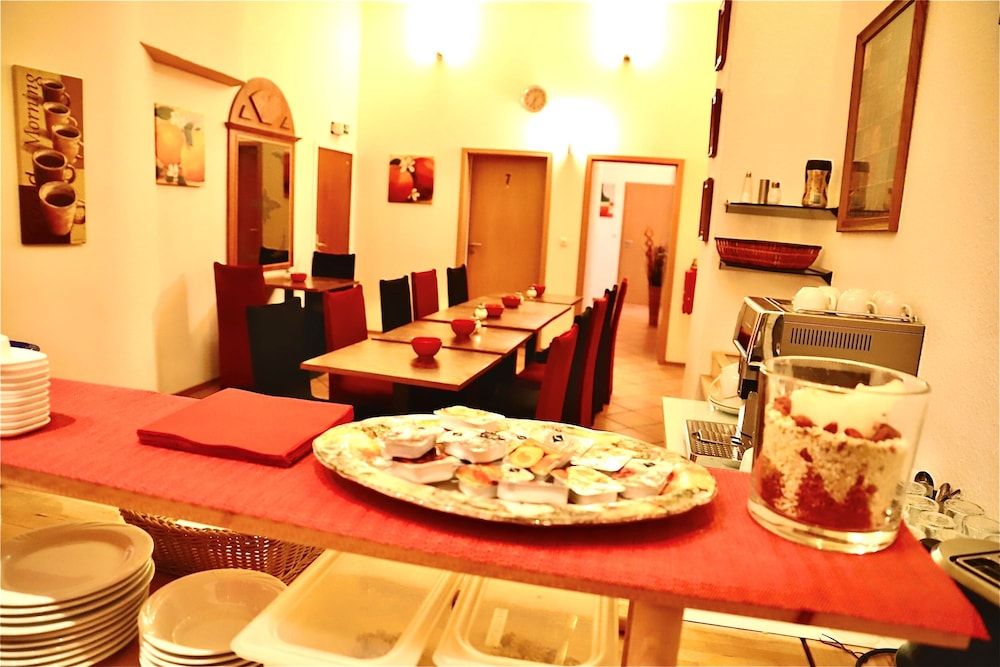 undefined Hotel Romina 5