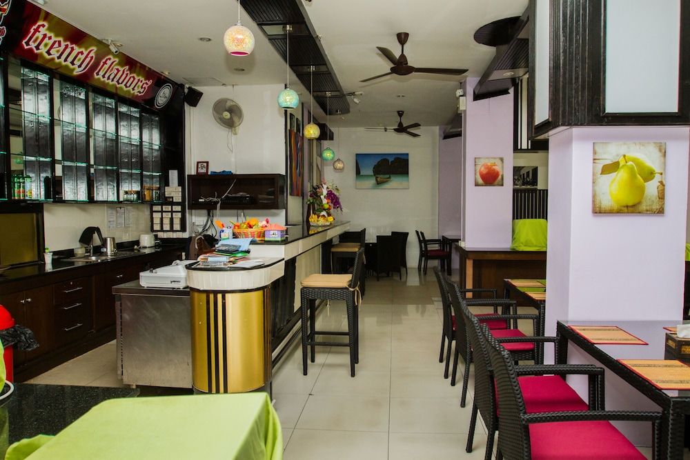 undefined D C Patong 6