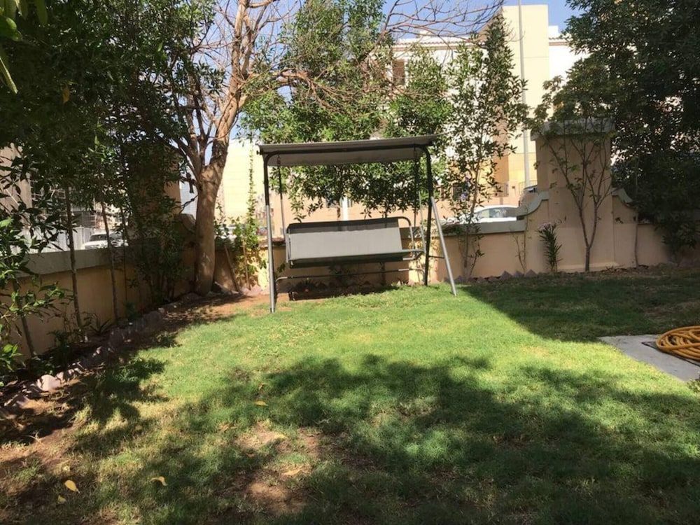 undefined An Eco-friendly Villa in Middle of Jvc, Dubai 7
