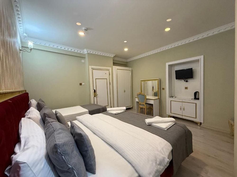 undefined Rhythm Hotel 3