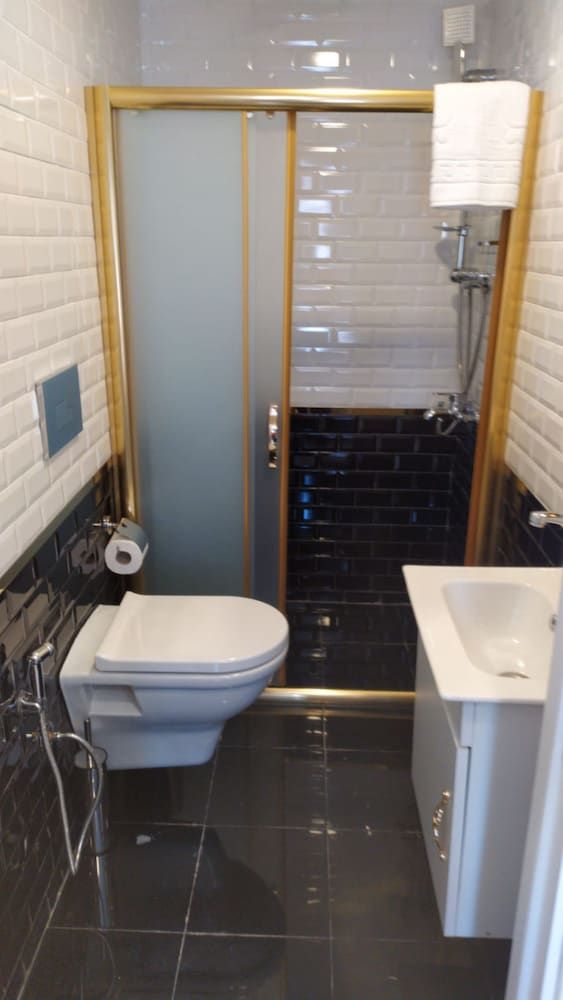 Rhythm Hotel Design Double or Twin Room 8