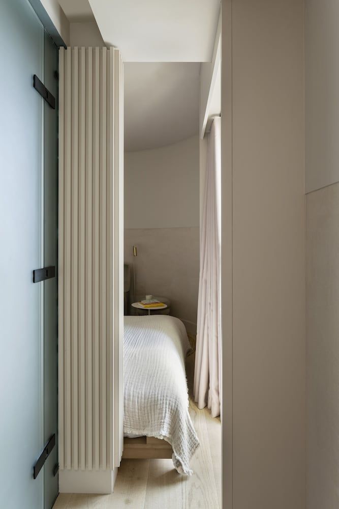 Buckle Street Studios by Locke, Aldgate Cosy Studio - Corner 14