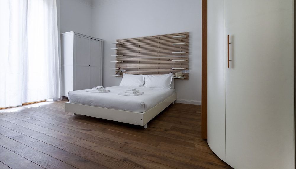 undefined Italianway Rosales 3 B