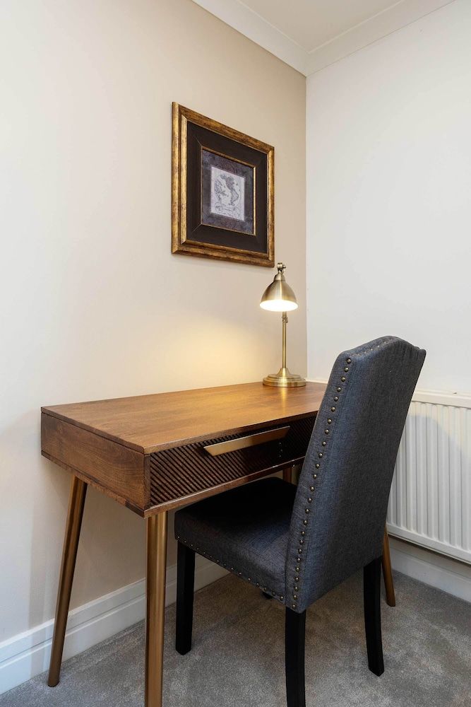 Stunning Apartment in Fashionable Marylebone by Underthedoormat Apartment (2 Bedrooms) 17