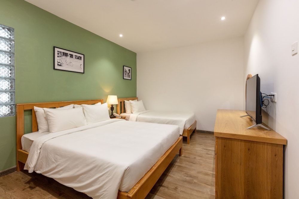 Deluxe Triple Room