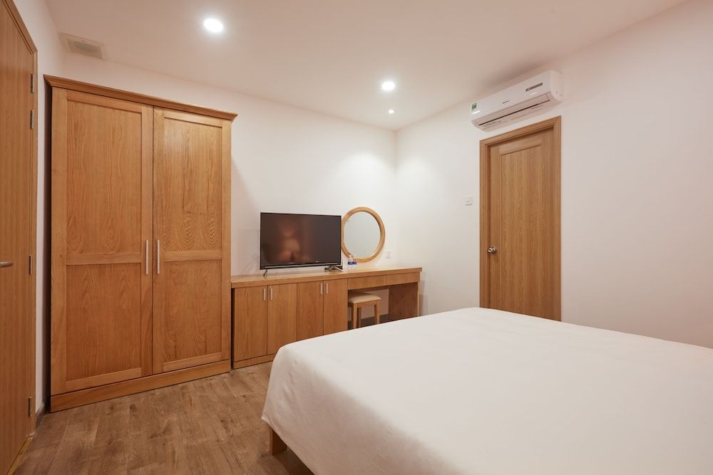 Dai Nam Sai Gon Hotel Deluxe Double or Twin Room 3