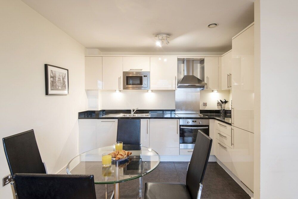 undefined Charming 1-bed Apartment in Great Suffolk Street 7