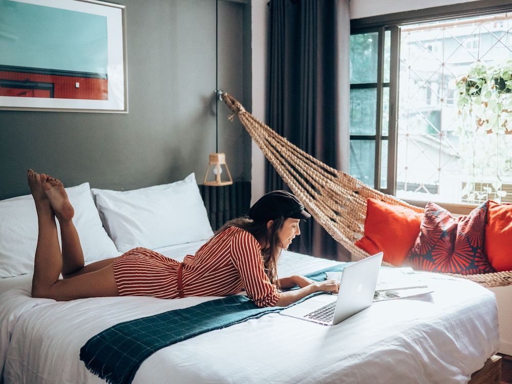 Haus Sathorn 11 Bed & Breakfast Deluxe Double Room 10