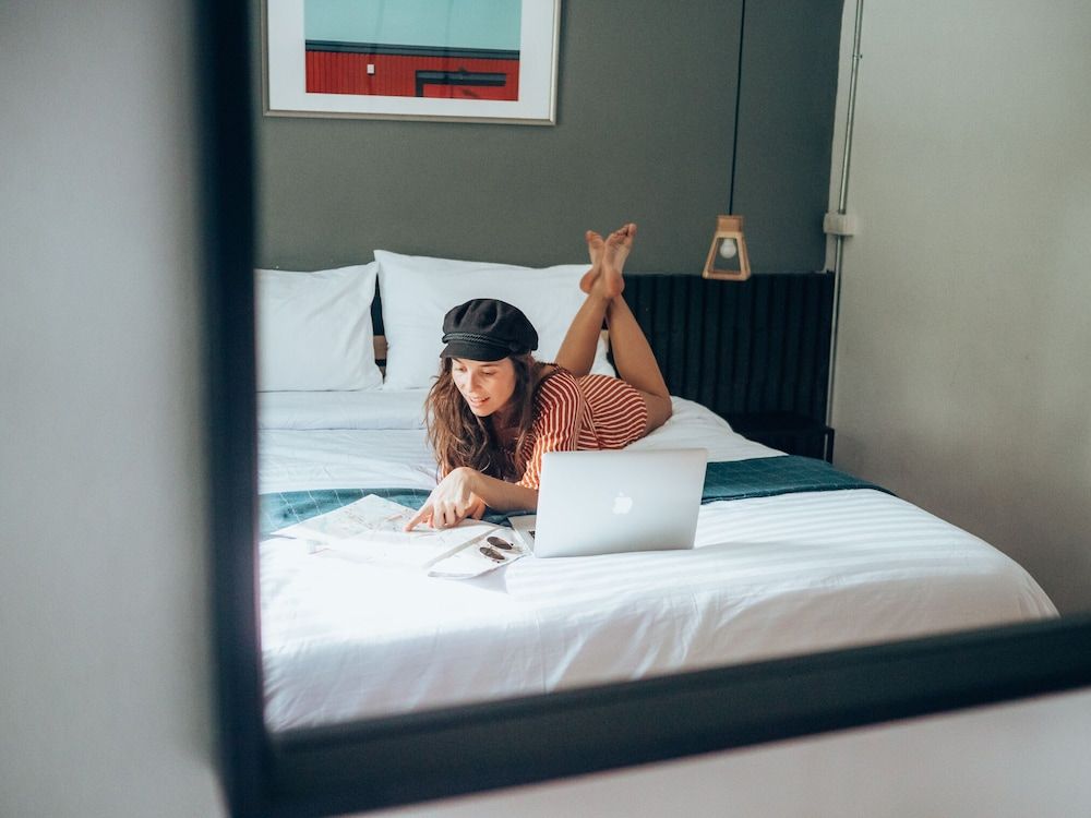 Haus Sathorn 11 Bed & Breakfast Deluxe Double Room 9