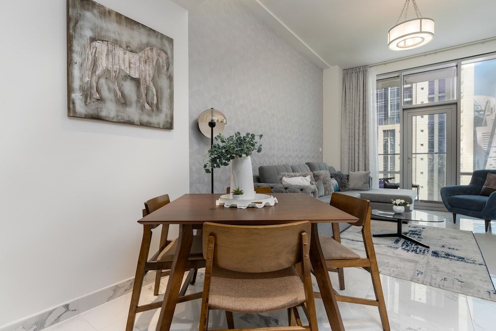 Whitesage - Waterfront Luxe Apartment With Great Canal Views Design Apartment, 1 Bedroom, Balcony (Elegant) 15