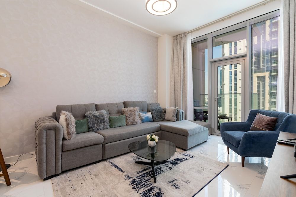Whitesage - Waterfront Luxe Apartment With Great Canal Views Design Apartment, 1 Bedroom, Balcony (Elegant) 14
