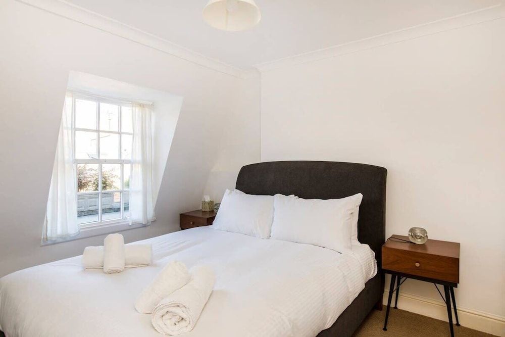undefined 2 Bed Apartment, Notting Hill 10