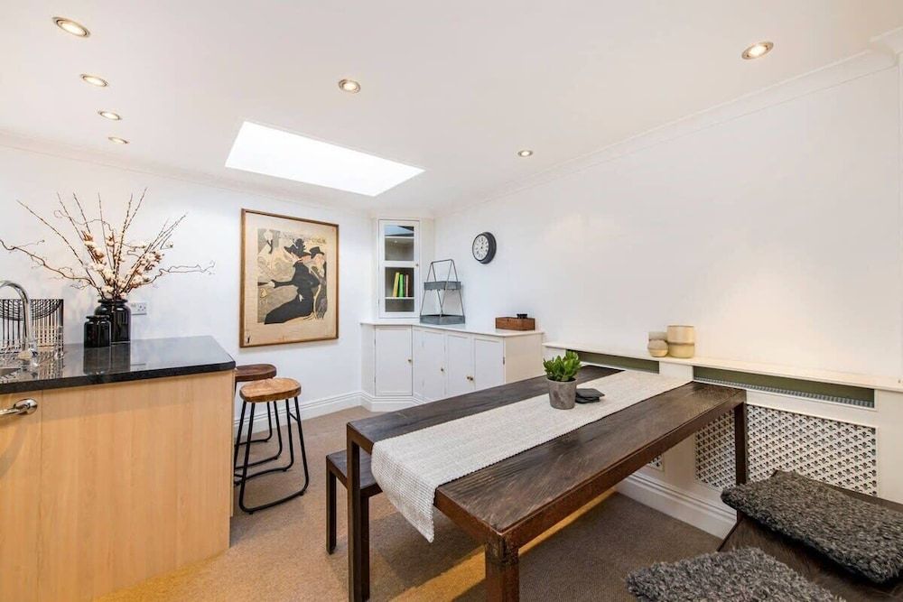 undefined 2 Bed Apartment, Notting Hill 5