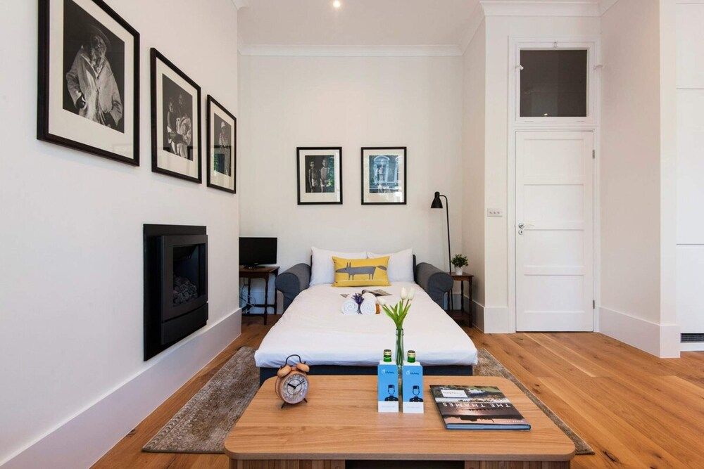 The Stunning Philbeach Garden Apartment Basic Apartment, Multiple Beds 4