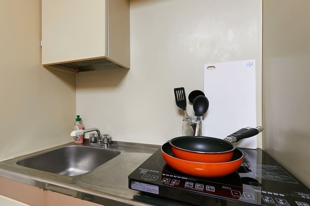 undefined Nishishinjuku Hana Apartment 3