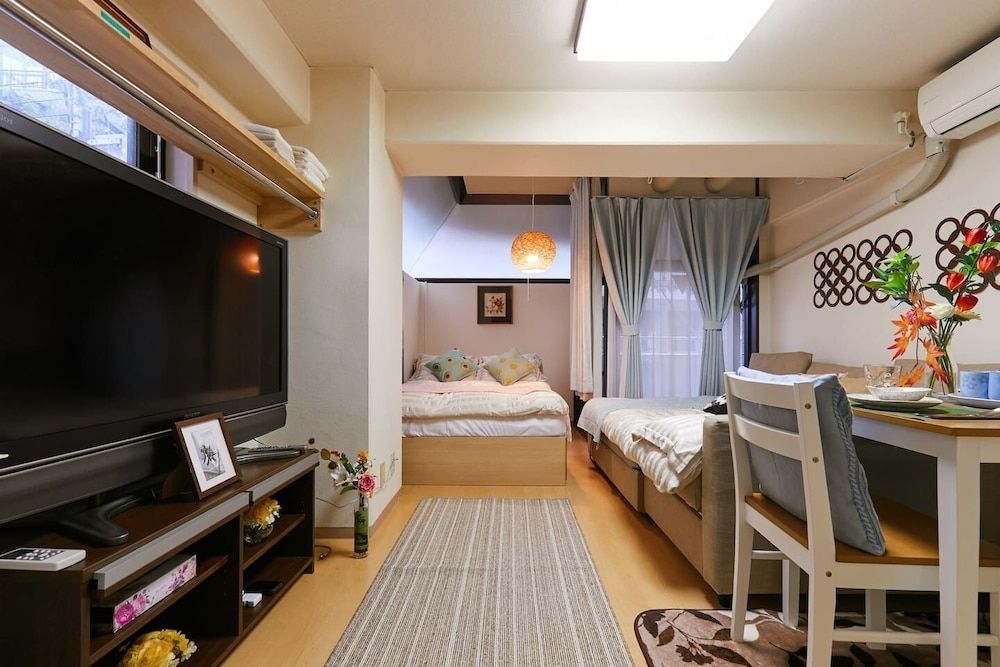 undefined Nishishinjuku Hana Apartment 6