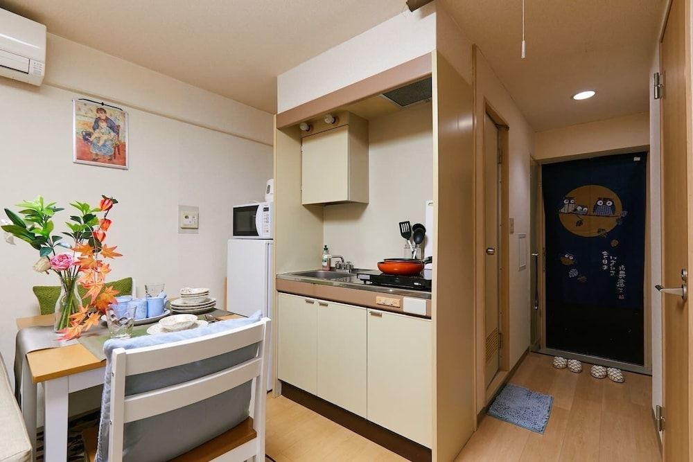 undefined Nishishinjuku Hana Apartment 2