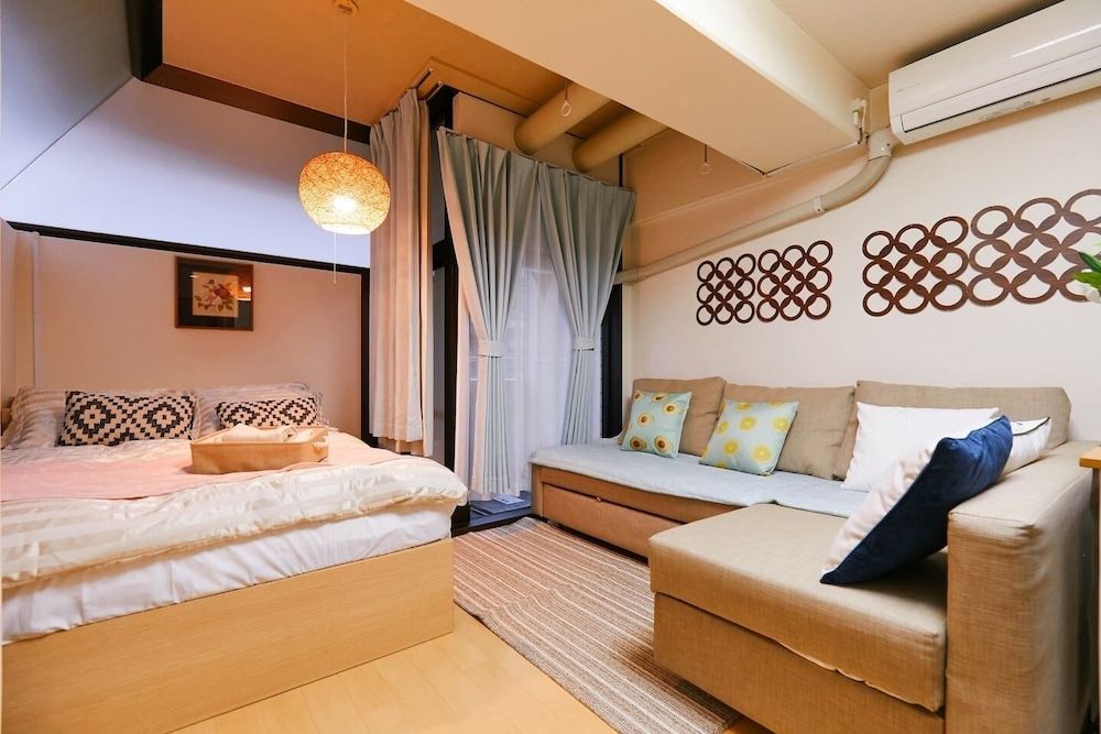 undefined Nishishinjuku Hana Apartment