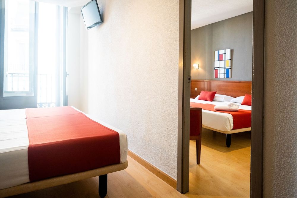 undefined Hostal Persal 3