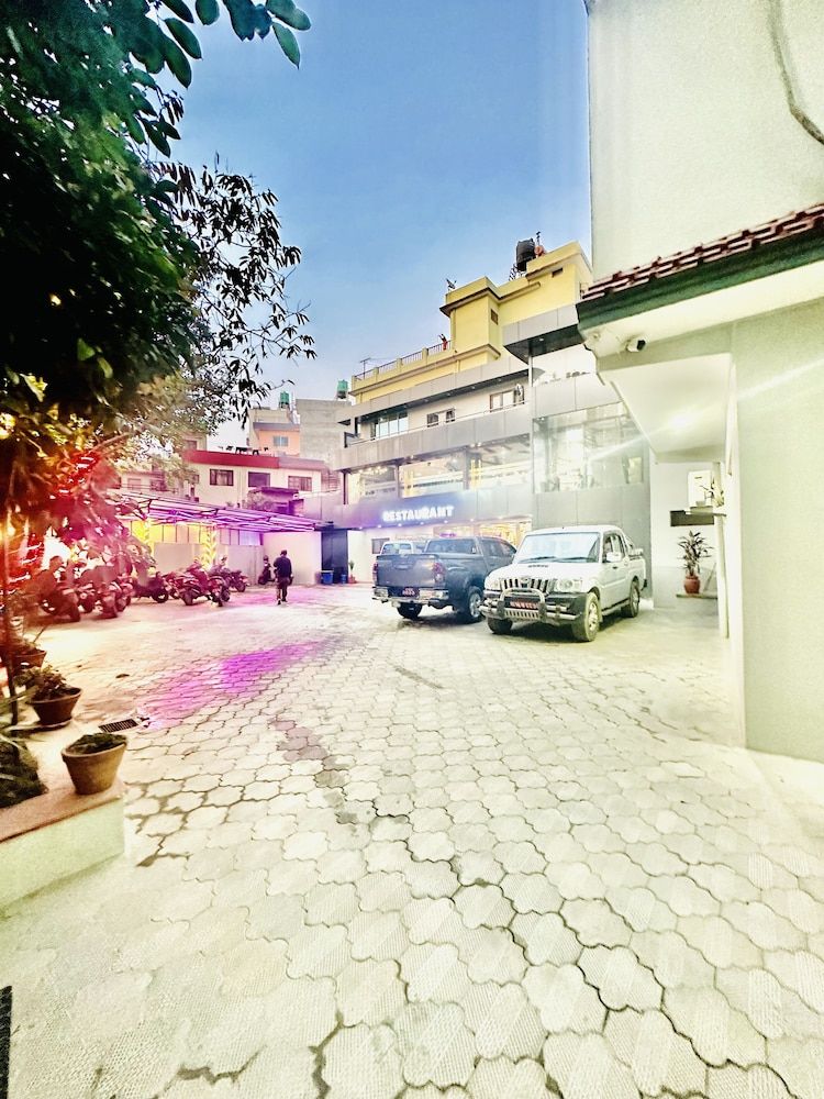 undefined Hotel Airport Deepshree 10