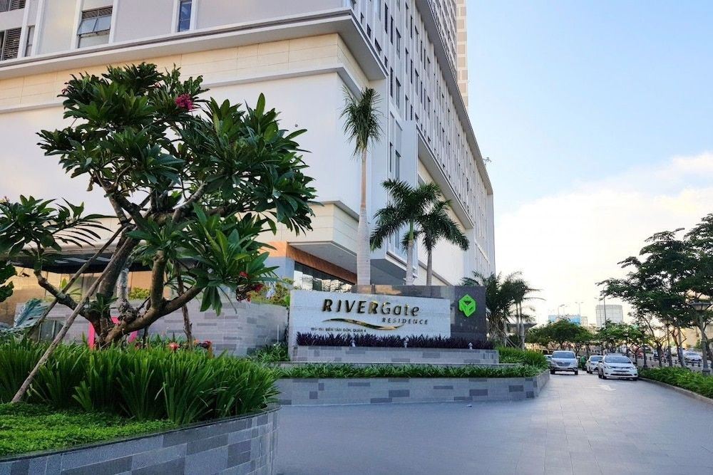 undefined Ami Splendid Rivergate Views 6