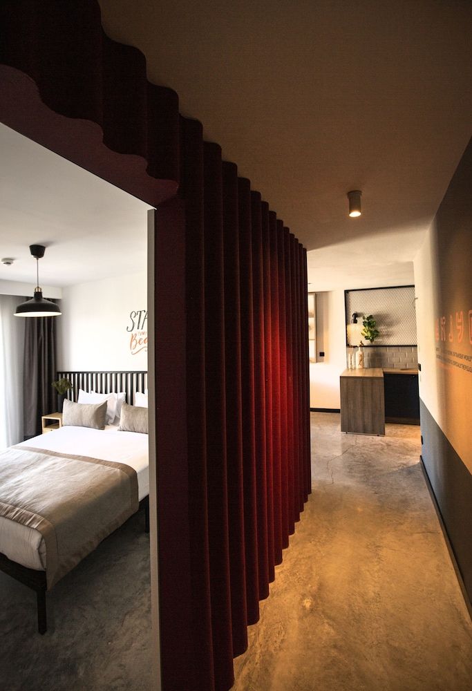 undefined Cityloft 64 4