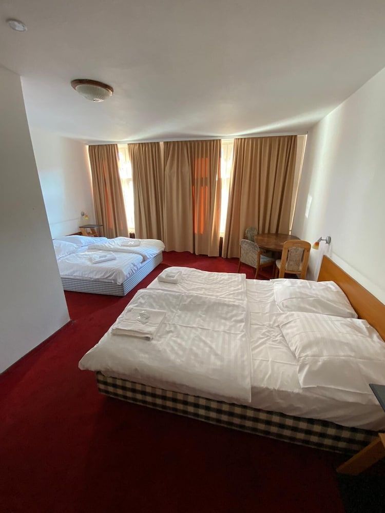 undefined Märkischer Hof 2