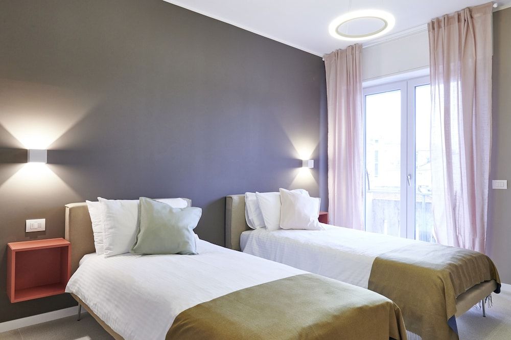 undefined Green Ribbon 3