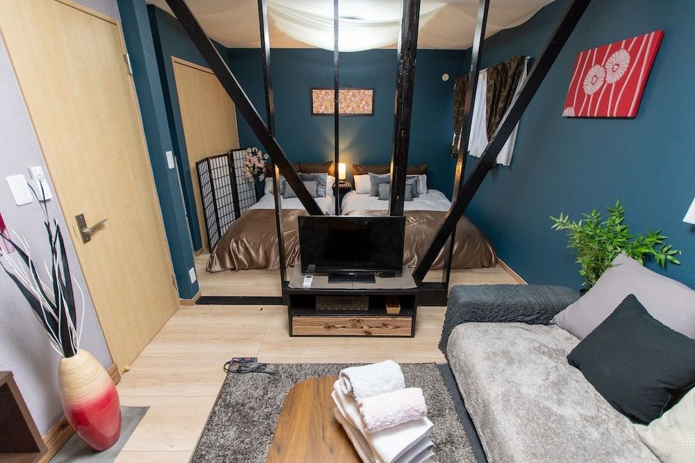 undefined And Koenji 6