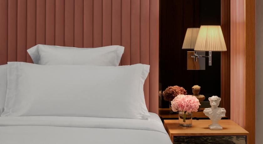 undefined SLS Dubai Hotel & Residences 7