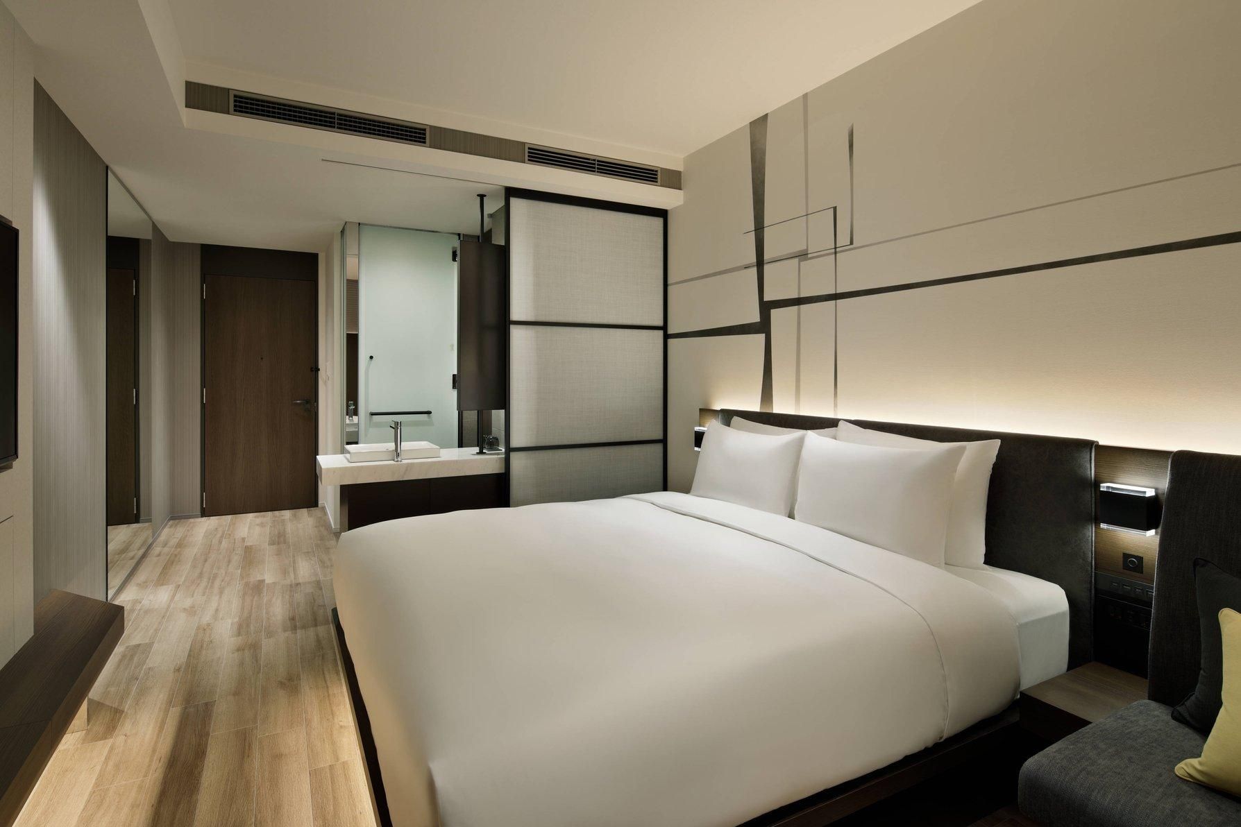 1 King / Low Floor, Guest room, 1 King, Low floor