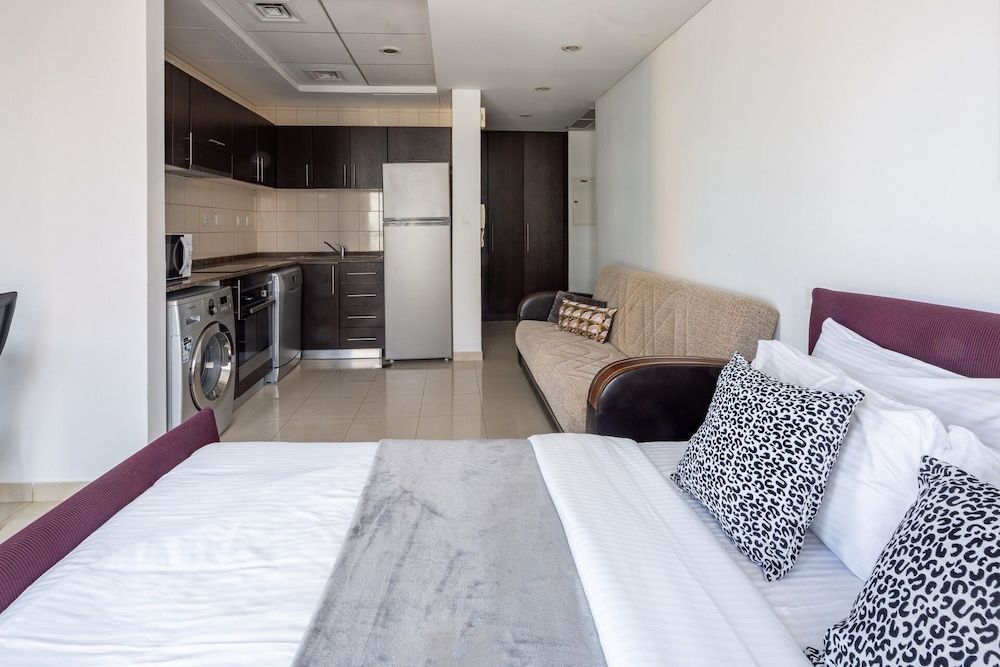 undefined Modern Studio w/ Incredible Marina Views! 8