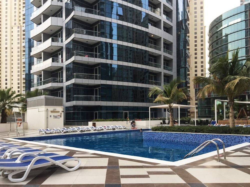 undefined Modern Studio w/ Incredible Marina Views!