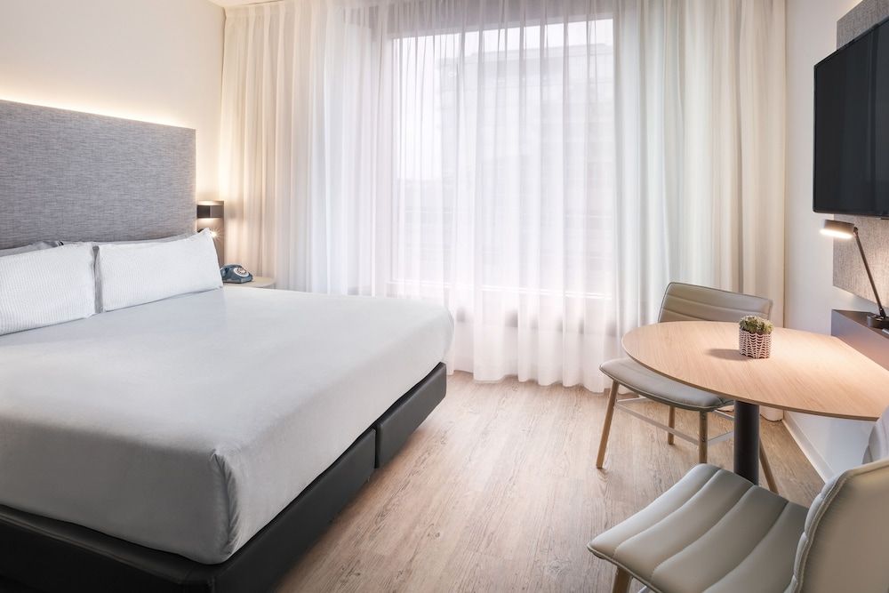 undefined INNSiDE by Meliá Amsterdam 10
